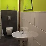 Mit 4 Betten, Bad, Wc, Kueche Und Balkon Pensjonat