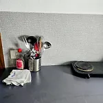 Mit 4 Betten, Bad, Wc, Kueche Und Balkon Pensjonat *
