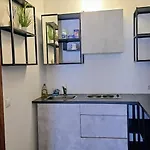 Mit 4 Betten, Bad, Wc, Kueche Und Balkon Pensjonat Karlsbad