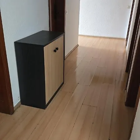Mit 4 Betten, Bad, Wc, Kueche Und Balkon Pensjonat