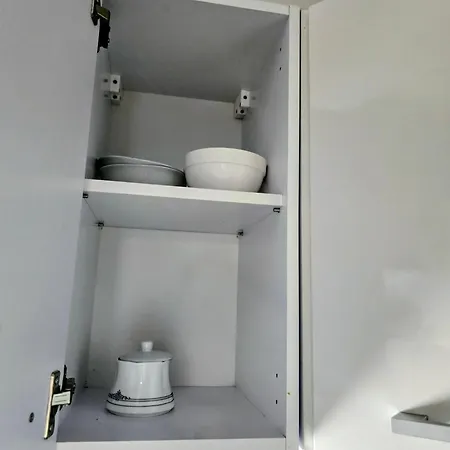 Mit 4 Betten, Bad, Wc, Kueche Und Balkon