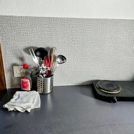 Mit 4 Betten, Bad, Wc, Kueche Und Balkon Affittacamere *