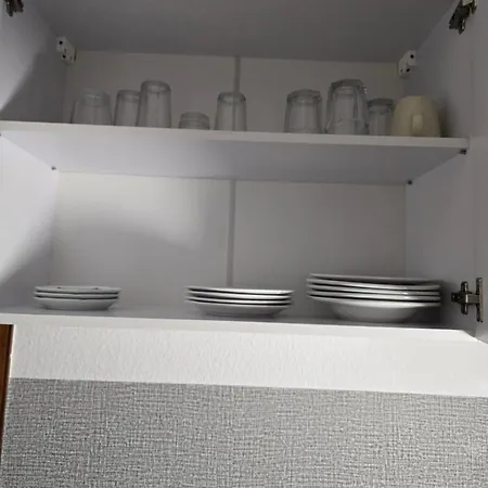 Pensjonat Mit 4 Betten, Bad, Wc, Kueche Und Balkon
